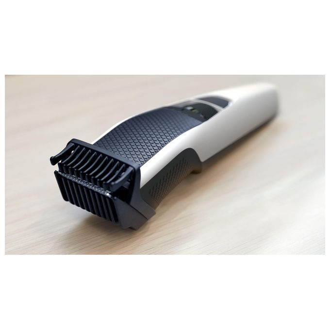 Philips BT3206-14 Beardtrimmer Series 3000 Regolabarba LiftandTrim Autonomia 45 min Nero-Silver