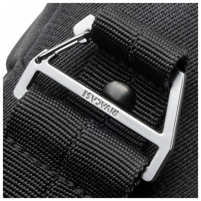 Rivacase 8134 Clark ECO Borsa Porta PC 15.6'' Impermeabile Poliestere Riciclato RPET colore Nero