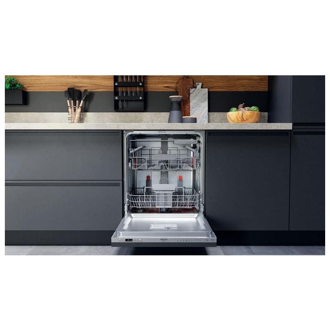 Hotpoint HIC 3C41 CW Lavastoviglie da Incasso a Scomparsa Totale 14 coperti Classe C 41 dB Motore Inverter 9 Programmi (82x60x55 cm) colore Argento