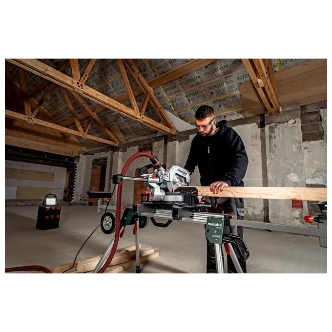 Metabo KGS 254 M Sega con Funzione di Trazione Classe M