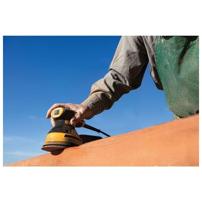 DEWALT LEVIGATRICE ROTOORBITALE