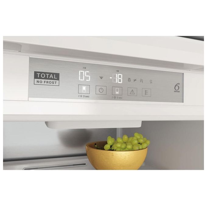 Whirlpool WHC18T573 Frigorifero Combinato da Incasso 250 L 177 cm Classe D Total No Frost 32 dB 6° Senso colore Bianco
