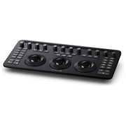 Blackmagic Design DV-RES-AAAPNLMIC-EN DaVinci Resolve Micro Color Panel Pannello di Correzione Colore con 3 Trackball 12 Manopole Bluetooth e USB-C colore Nero