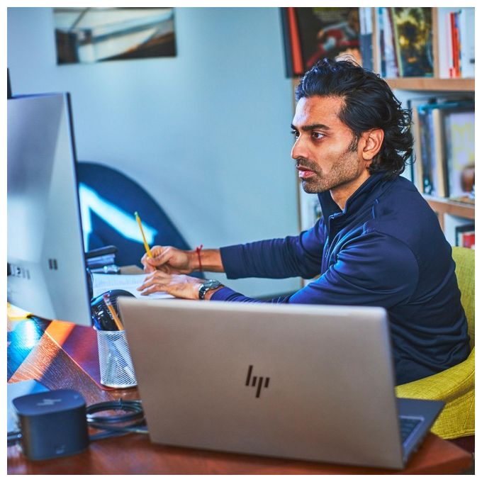 HP 862D9ET ZBook Power G10 Notebook 15.6'' Intel Core i9-13900H 32 GB DDR5 1 TB SSD NVMe NVIDIA RTX A1000 6 GB Wi-Fi 6E Windows 11 Pro colore Argento