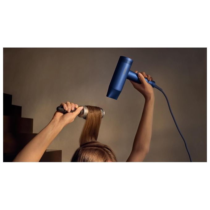 Philips BHD839-10 Serie 8000 Asciugacapelli 1400 W ThermoShield Advanced Ionico 3 velocita' 7 temperature con Diffusore colore Blu