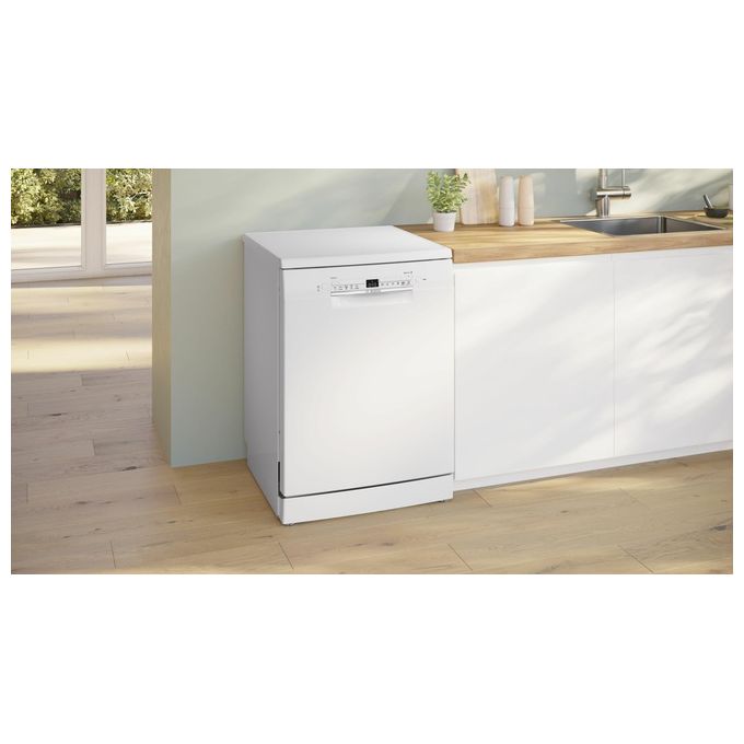 Bosch SMS2HTW02E Serie 2 Lavastoviglie Libera Installazione 13 coperti Classe D 46 dB WiFi Home Connect (85x60x60 cm) colore Bianco