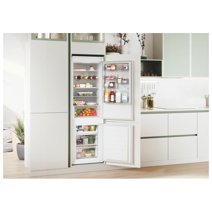 Candy CBT3518EW Fresco Frigorifero Combinato da Incasso 248 L 177,2 cm Classe E 37 dB Total No Frost Wi-Fi colore Bianco