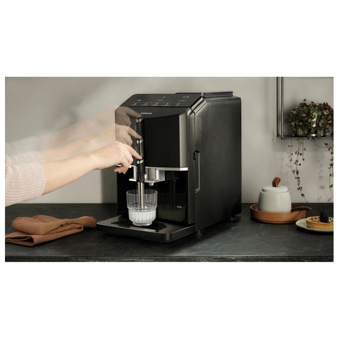Siemens TF301E19 EQ300 Macchina da caffe' automatica 1,4 L 15 bar 1300 W OneTouch MilkPerfect colore Nero piano lucido