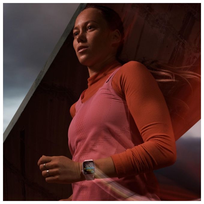 Apple MR8X3QL-A Watch Series 9 Smartwatch GPS 41mm Alluminio con Cinturino Sport M-L colore Mezzanotte