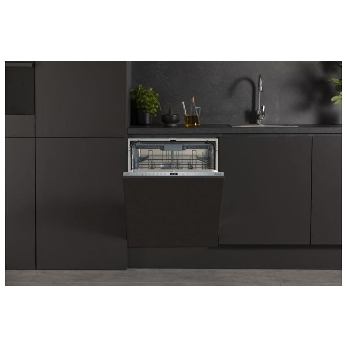 Hisense HV643D90 Lavastoviglie da Incasso 16 coperti Classe D 45 dB AutoDry Touch Control (82x60x55 cm) colore Bianco