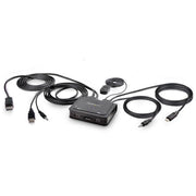 StarTech.com C2-D46-UAC-CBL-KVM Switch KVM ibrido a 2 porte con cavi integrati USB-A DisplayPort Audio 1.8 m e USB-C 1.2 m Risoluzione 5120 x 1440 Pixel 60 Hz Alimentazione USB colore Nero