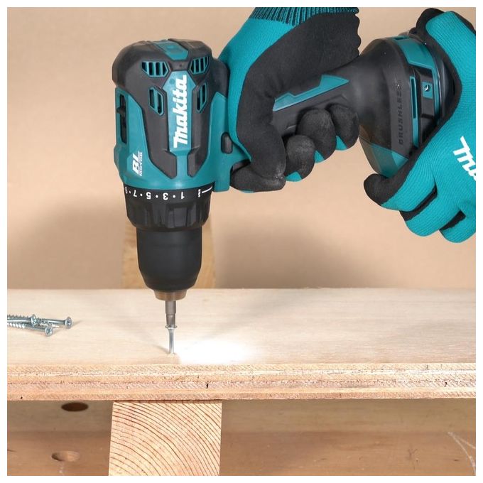 Makita DDF490Z Trapano Avvitatore Brushless Velocita' 1900 rpm Coppia 65 Nm 20 Impostazioni Colore Blu Nero