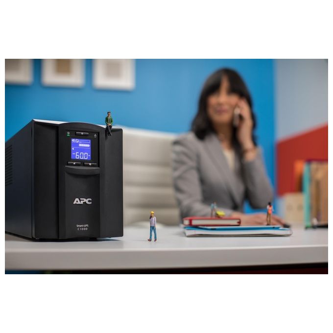 APC SMC1000IC Smart-UPS SMC1000IC UPS 220-230-240 V c.a. V 600 Watt 1000 VA USB connettori di uscita 8 nero
