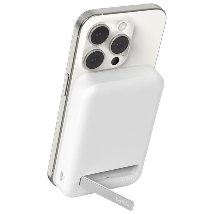 Belkin BPD007BTWH BoostCharge Pro Power Bank Magnetico 8000 mAh 15 W Wireless Qi2 con Supporto Integrato 2 Porte USB-C colore Bianco