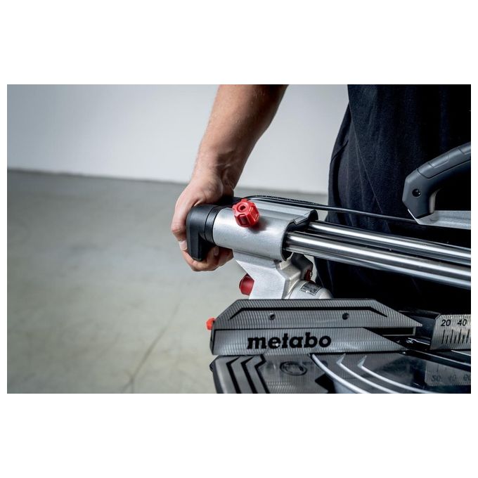 Metabo KGS 254 M Sega con Funzione di Trazione Classe M