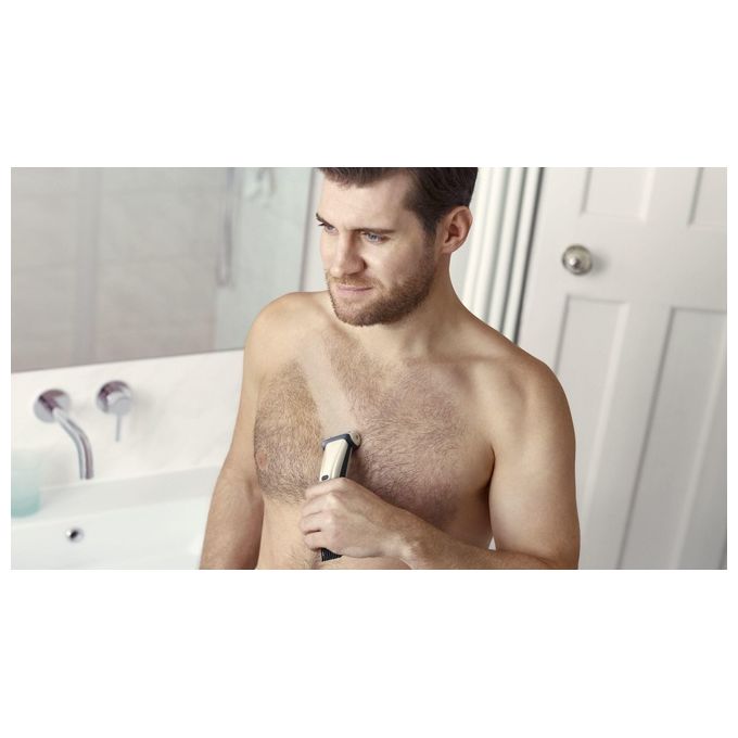 Philips BG7025-15 Bodygroom 7000 Depilatore Corpo da Uomo Wet and Dry Testina 4D Autonomia 80 min Nero