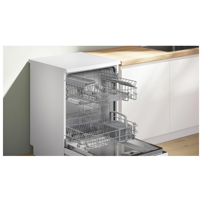 Bosch SMS2HTW02E Serie 2 Lavastoviglie Libera Installazione 13 coperti Classe D 46 dB WiFi Home Connect (85x60x60 cm) colore Bianco