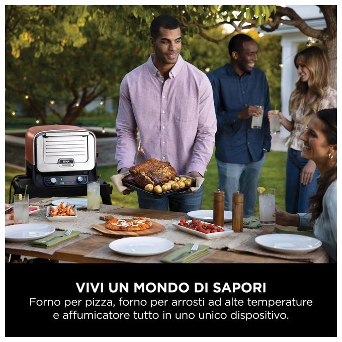 Ninja OO101EU Forno Elettrico da Esterno e Affumicatore 8 Programmi di Cottura Potenza 2400 W Temperatura Max 370 °C (45.7x54.6x38 cm) colore Inox-Rosso