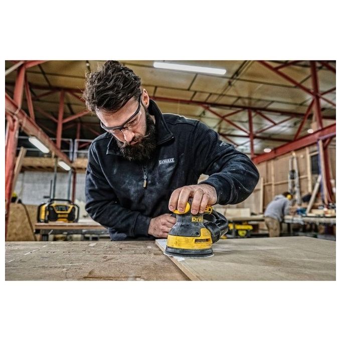 DEWALT LEVIGATRICE ROTOORBITALE