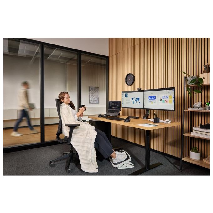 Kensington K75491IT Pro Fit Ergo KB675 EQ Tastiera Wireless Tenkeyless Ricaricabile QWERTY Italiano Compatibile Windows macOS con Connessione Bluetooth 2.4GHz e USB-C colore Nero