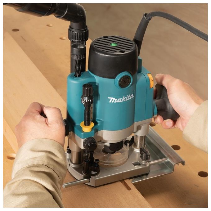 Makita RP1111CJFA Router 1100 W Velocita' Regolabile 5 Livelli 8000-27500 rpm Attacco 8 mm colore Nero Verde Metallico