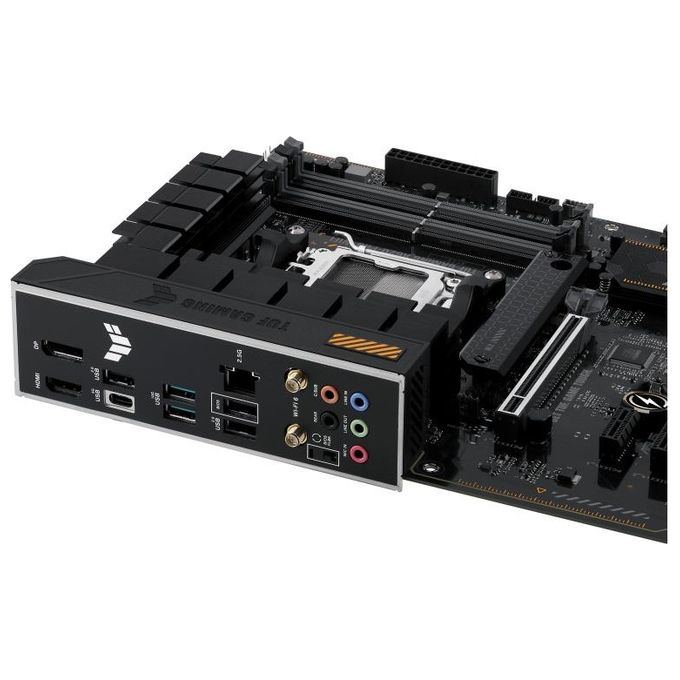 Asus 90MB1FR0-M0EAY0 TUF GAMING A620-PRO WIFI Scheda Madre ATX Socket AM5 DDR5 Wi-Fi 6 Bluetooth 5.3 2.5Gb Ethernet PCIe 4.0 2x M.2 USB 3.2 Gen 2