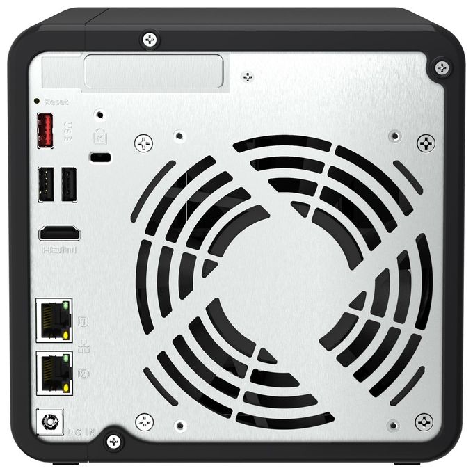 QNAP TS-464-8G TS-464 NAS Tower 4 vani 8GB DDR4 Intel Celeron N5095 2 porte 2.5GbE 2 slot M.2 colore Nero