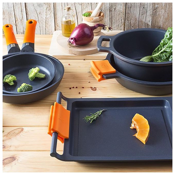 Casseruola bassa antiaderente con coperchio e 2 manici in silicone Diametro 40 cm