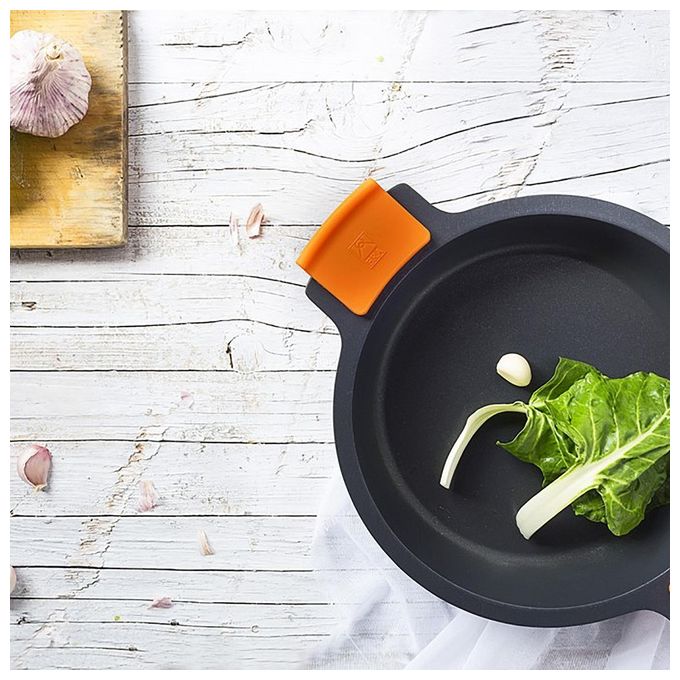Casseruola bassa antiaderente per induzione con coperchio e 2 maniglie in silicone Diametro 36