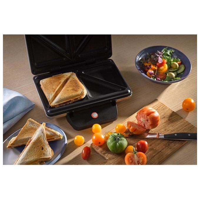 WMF 415150011 Lono Sandwich Toaster 800 W Capacita' 2 Toast Rivestimento Antiaderente Colore Argento