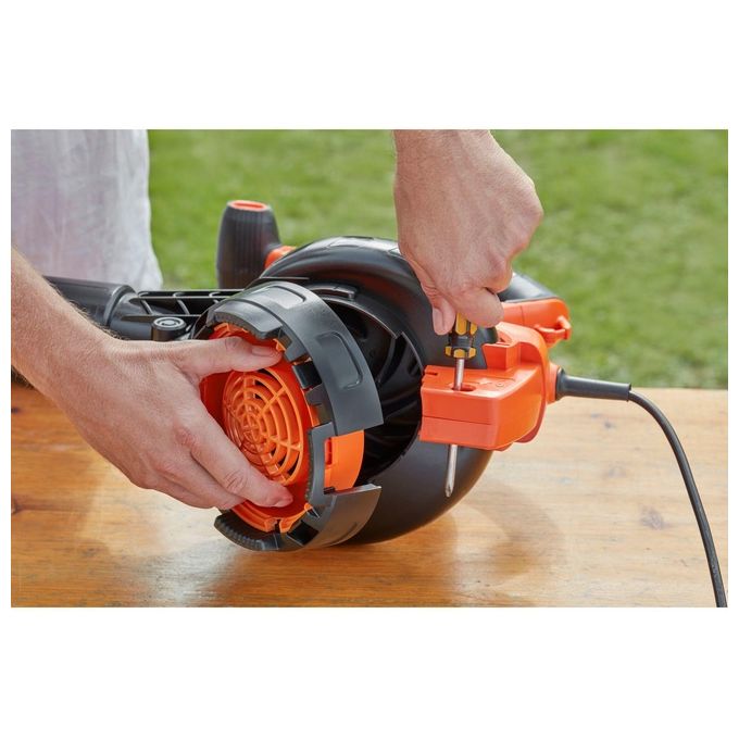 Black+Decker Soffiatore Trituratore 3000W Beblv300-Qs per Efficienza e Potenza nella Cura del Giardino