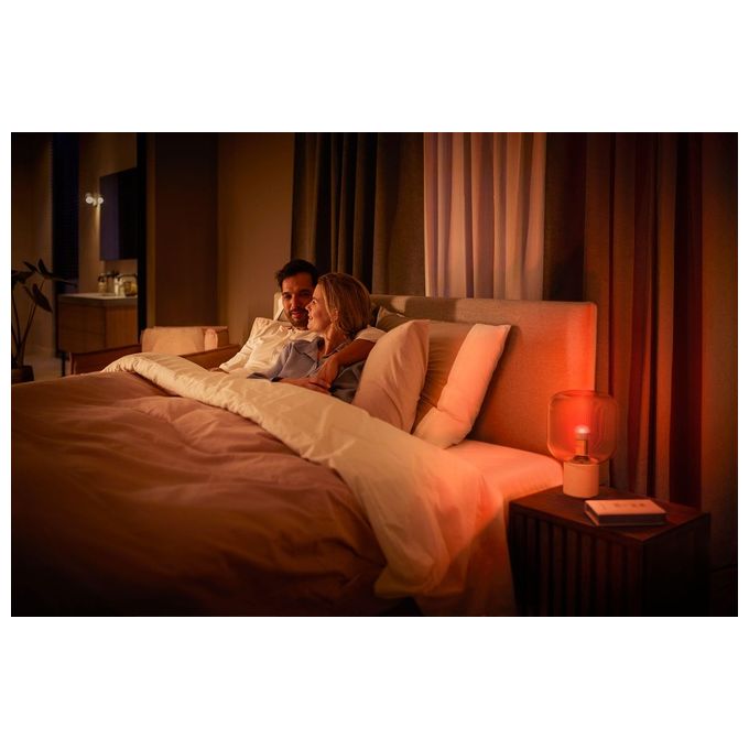 Philips Hue White and Color Ambiance Lampadina Connessa E14