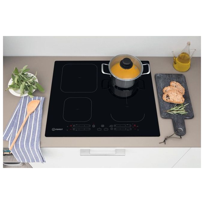 Indesit IB65B60NE Piano cottura a induzione 60 cm 4 zone DualZone PushandGo colore Nero