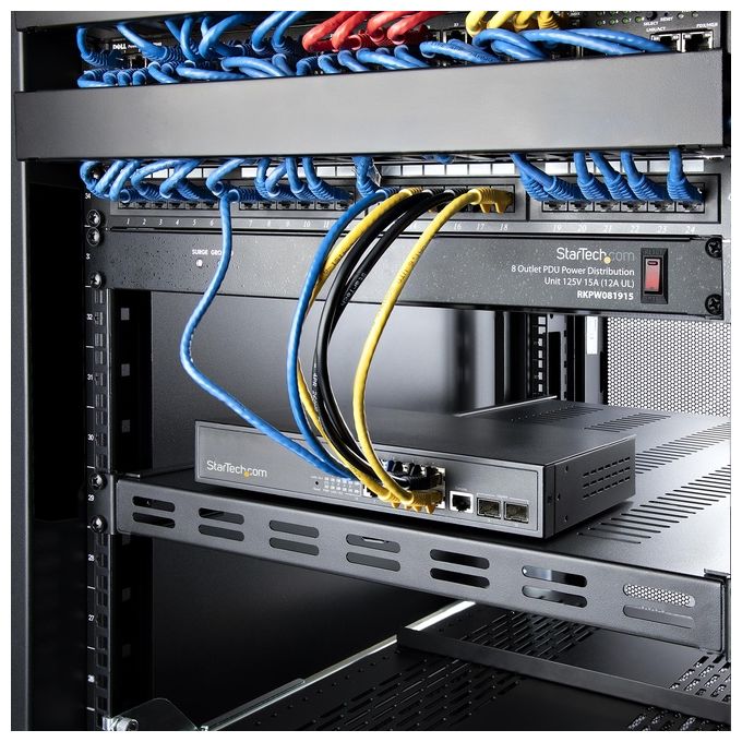 StarTech Ripiano per montaggio a rack regolabile con fessure 1U - Robusto ripiano per armadio server rack fisso - 113 kg