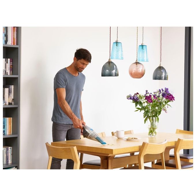 Black+Decker NVC215WA-Q Dustbuster Aspirabriciole Capacita' 0,385 L Tecnologia Litio 7,2 V 10,8 Wh con Accessori Argento-Blu