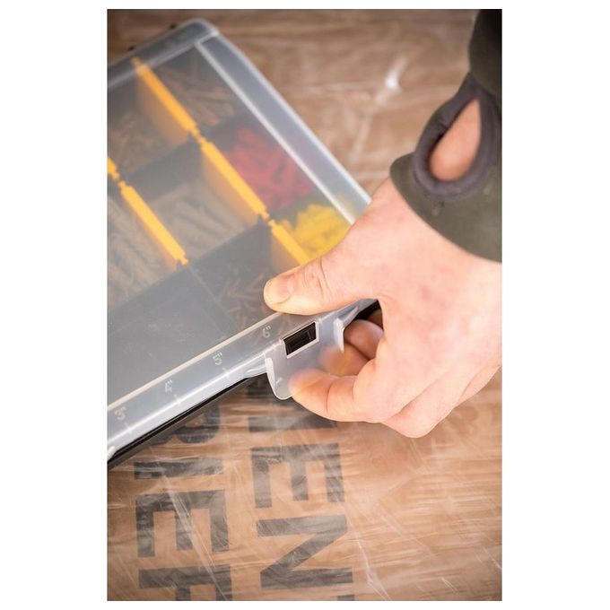Stanley Organizer Basic line 27,2x18,9x4,6cm 17 Comparti in Polipropilene con Coperchio Trasparente