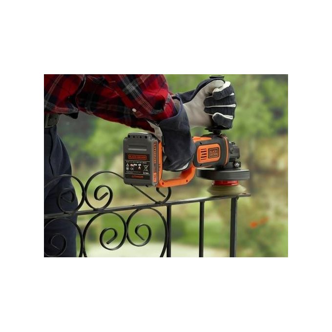 Black+Decker  BCG720N-XJ Smerigliatrice Angolare a Batteria 125-115mm Set base senza batteria e caricabatteria