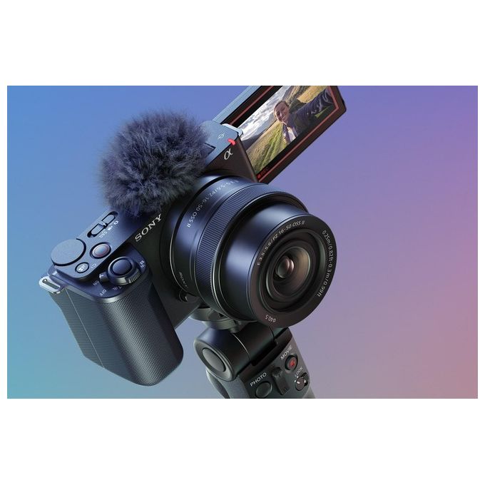 Sony ZVE10M2KB.CEC ZV-E10 II Fotocamera Mirrorless 26 MP Video 4K 60p con Obiettivo 16-50 mm colore Nero