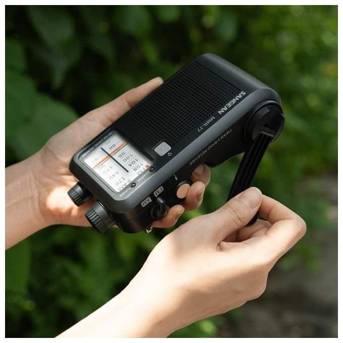 Sangean MMR-77-MB MMR-77 Radio Portatile Analogica FM AM con Manovella Dinamo Torcia Integrata Ricaricabile Antispruzzo Alimentazione Batteria Rete colore Nero