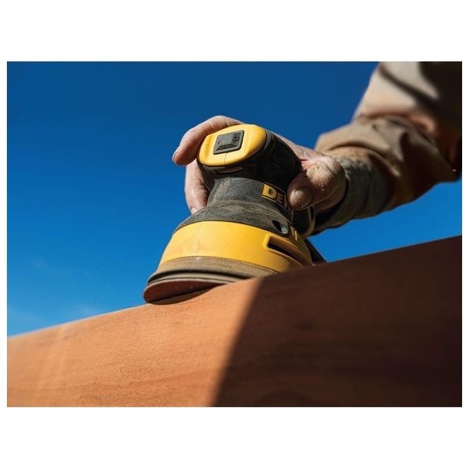 DEWALT LEVIGATRICE ROTOORBITALE