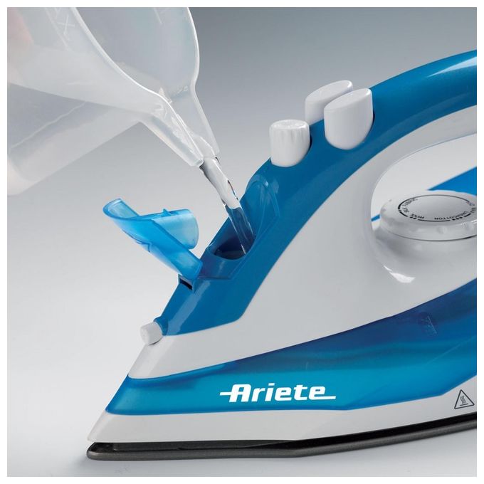 Ariete Ferro da Stiro a Vapore 2000 W 250 ml 18g-min Colpo di Vapore 140g per un Risultato Perfetto