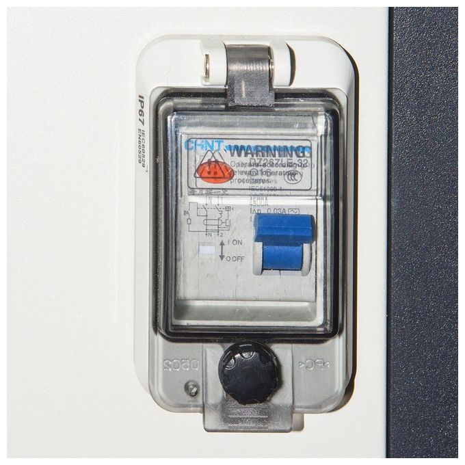 Link armadio alloggiamento 30 tablet con ruote multiprese incluse ventole di raffreddamento porta in acciaio traforata colore grigio nero