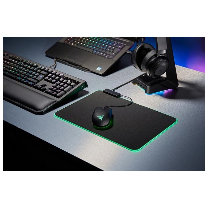 Razer Goliathus Chroma Tappetino Gaming, Tecnologia Chroma con 16.8 Milioni di Opzioni di Colore, Medium, Universal (RGB Chroma)