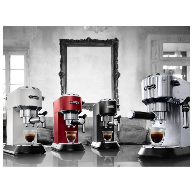 DeLonghi EC685.R Dedica Style Macchina da Caffe' Sistema Manuale Potenza 1300 W Capacita' 1,1 Litri Thermoblock Cappuccino System Rosso