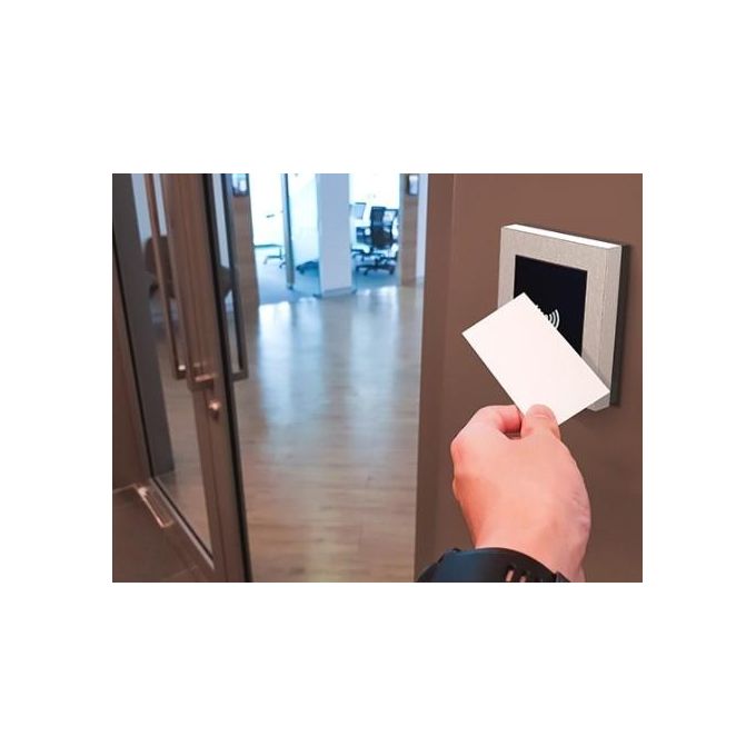 2N 9160344 Access Unit 2.0 Lettore Controllo Accessi RFID 125kHz 13.56MHz NFC PoE IP54 IK08 colore Nero