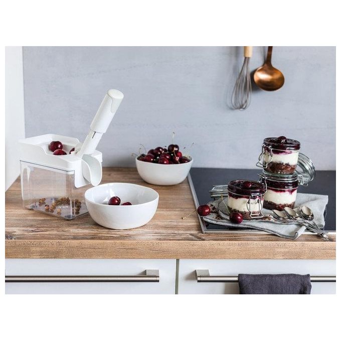 Leifheit 37211 Cherrymat 3.0 Snocciolatore per Ciliegie fino a 15 Kg-ora manico ergonomico lavastoviglie colore Bianco