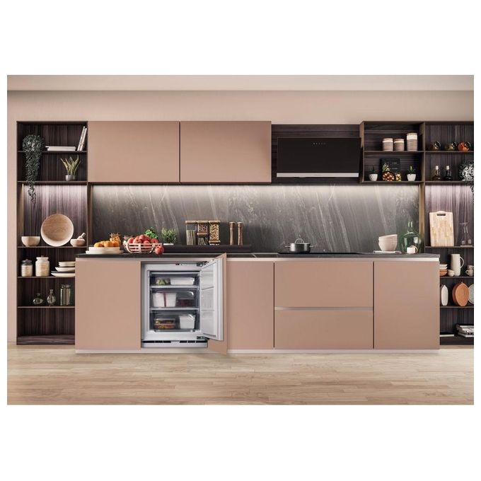 Hotpoint HABUFZ011 Congelatore Verticale da Incasso 91 L 82 cm Classe E 41 dB 10 Kg-24h colore Acciaio