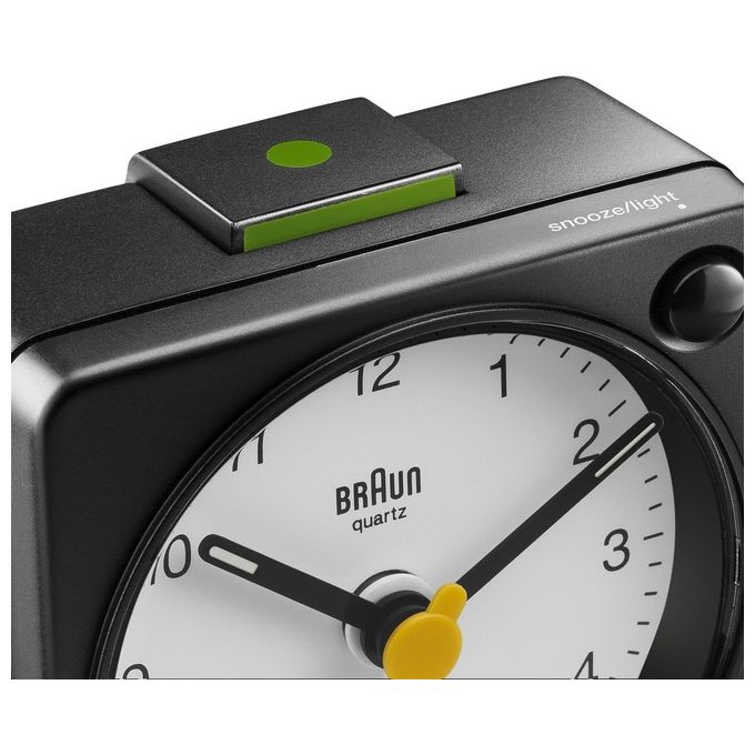 Braun BC 02 XBW Sveglia al Quarzo Bianco-Nero con Funzione Luce
