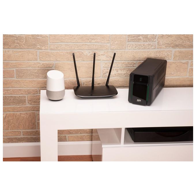 APC BVX700LI-GR Easy UPS Gruppo di Continuita' A Linea Interattiva 700 VA 360 W AVR 2 Prese Schuko Batteria VRLA colore Nero