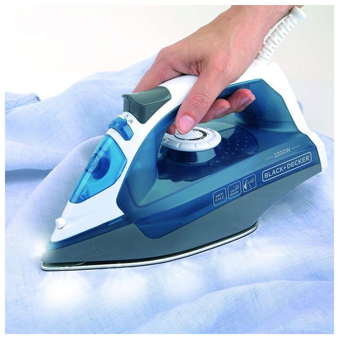 Black+Decker BXIR2200E Ferro da Stiro a Vapore 2200W 280ml Piastra in Acciaio